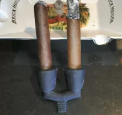 Double Cigar Holder