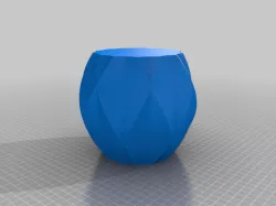 My Customized Polygon Vase1