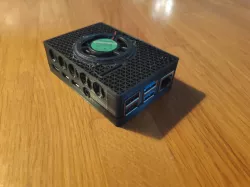 Raspberry Pi 4 case (Custom fan + cam cutout)