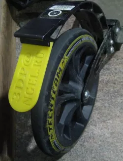 TT 250 Scooter Mudflap replacement
