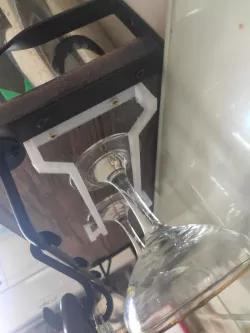 Under Cupboard Stemmed Glass Rack