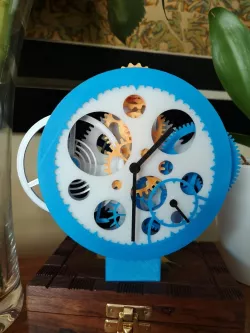 Clock (all plastic, with balance wheel)