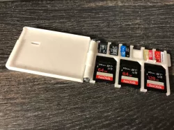 SD and micro SD card holder