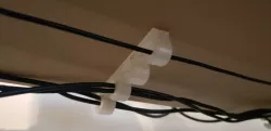 Wire hanger