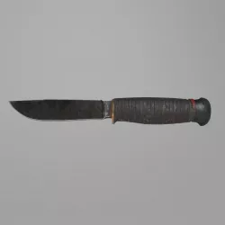 Old Hunting Knife Game-Ready Midpoly PBR Low-poly  3D model