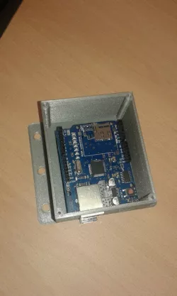 Arduino UNO+W5100 CASE