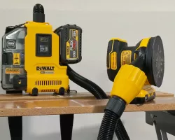 DeWalt™ AirLock™ compatible twist-lock dust collector fitting