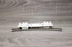 HO Model Train DIY Power Chassis with Custom Bogies