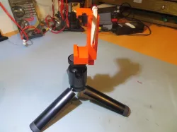 iPhone SE Tripod Mount