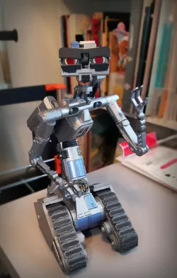 Johnny 5 Head with SAINT Parts + Upgrades