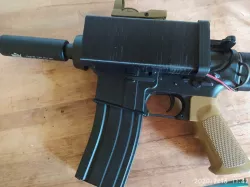 Side battery box for M4 airsoft replica