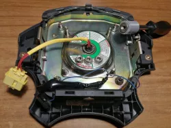 Socket for nuts with three faces