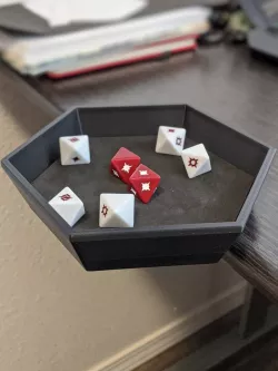 Table clamp dice tray, hexagonal