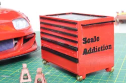 1:10 scale garage  tool box