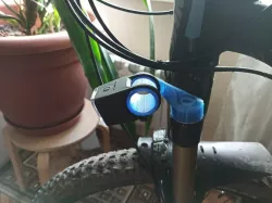 Air fork flashlight adapter
