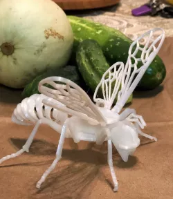 Bee - STL version