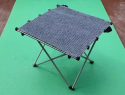 Compact folding table