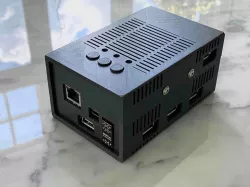 "marekl123" Mister case modified front panel for USB bridge