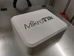 Mikrotik box