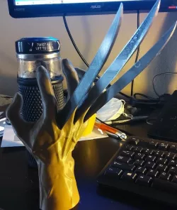 Mr Jackman's Hand (Wolverine)