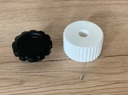 Telescope mount flexible shaft knob