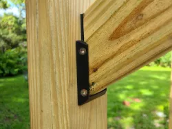 2x4 Deck Railing Support Bracket