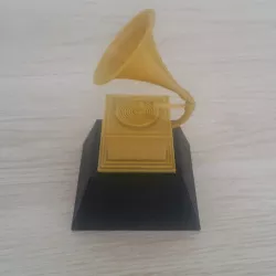 Granny Music Award statuette