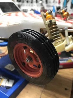 RC10 tires 