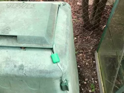 Upper Clip for JUWEL® Composter