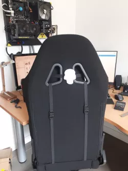 AKRacing Skull pillow holder