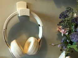 Beats Headphone Hanger