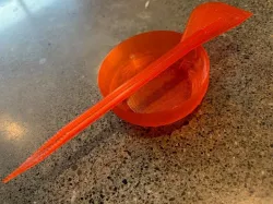Disposable glue tub and spreader