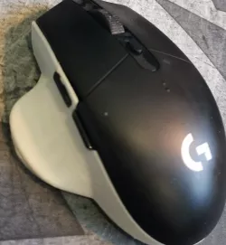 G304/G305 "Ergo" bottom shell remix (without Pinky finger rest)