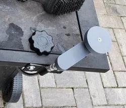 Grill Tank Crank Handle