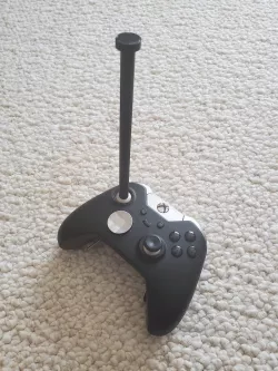 L O N G  thumbstick