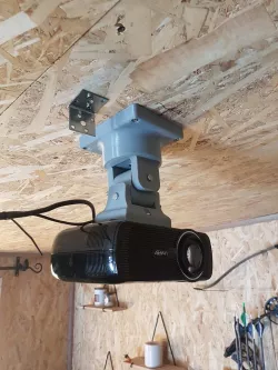 Universal Projector Mount