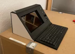 3d printer control station/computer case for raspberry pi