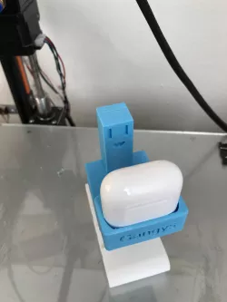 Airpods stand - Robot