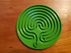 Classical Labyrinth toy with Ball storage