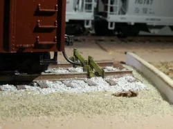 HO scale Hayes SF wheel stop