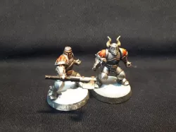 Knight/Chaos warrior figurine
