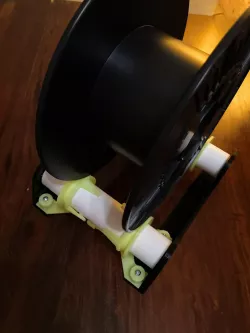 Universal spool tool