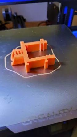 Versatile Eaves Clip for holding Pixel strips 