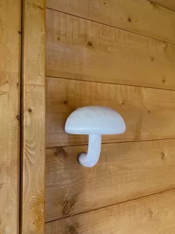 Wall Mushroom - no supports needed