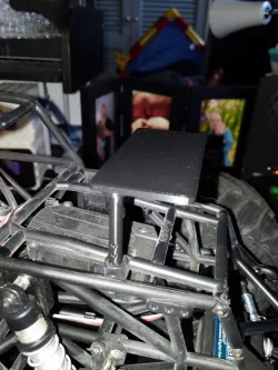 Axial SMT10 Velcro Body Mount