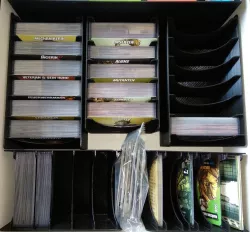 Card Caddy / Kartenhalter for/für Maximum Apocalypse - Legendary Box