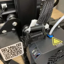 Creality CR-6 SE: Ribbon Clip