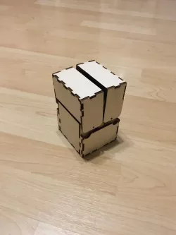 Magic butterfly deck box with gears