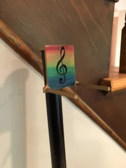 Ukulele Stand from Scraps (upright)
