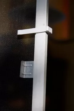 Window Screen Clip